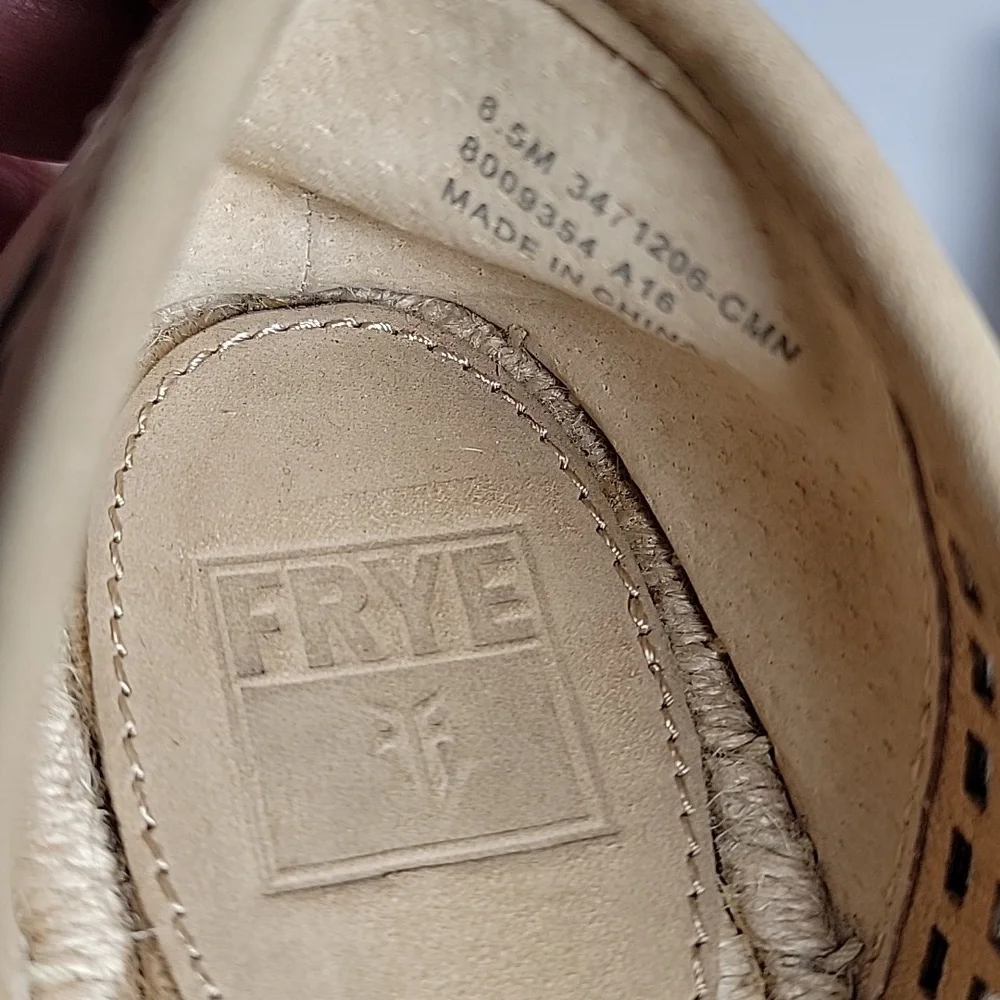Frye Lee A Line Perforated Espadrille Flat Shoe Slip-On Slide-On Leather Tan 6.5